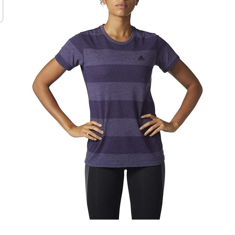 Women's Adidas Tshirt xs